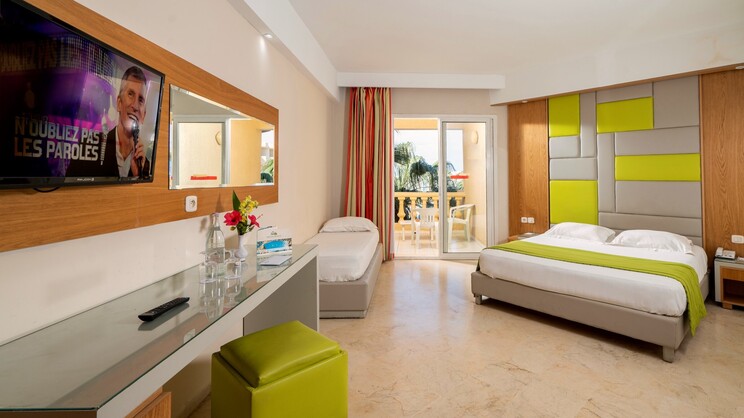 Houda Yasmine Hammamet